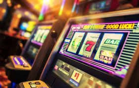 Antarmuka aplikasi mobile rusiaslot88 menampilkan meja blackjack live di smartphone